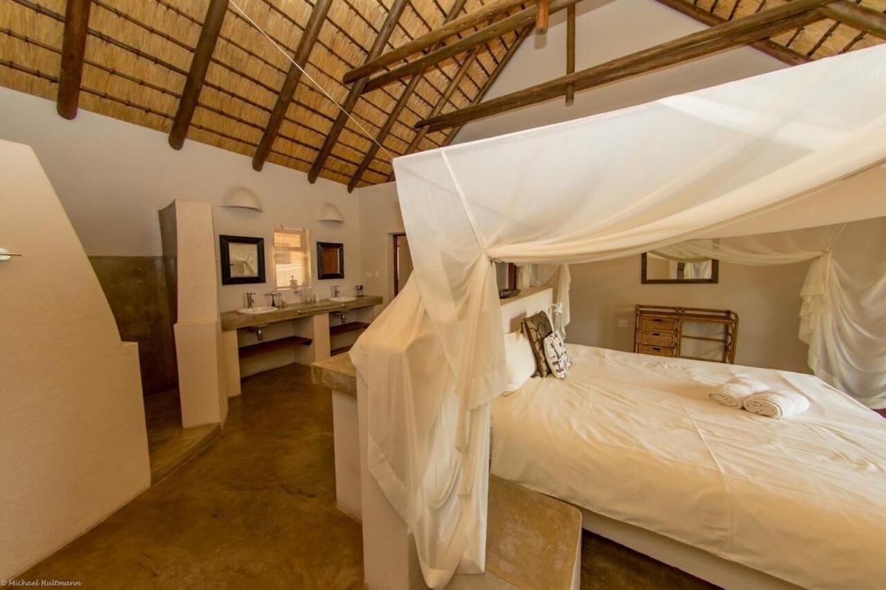 Stunning Mountain Views From A 3-Bedroom Home With Pool Hoedspruit Exterior foto