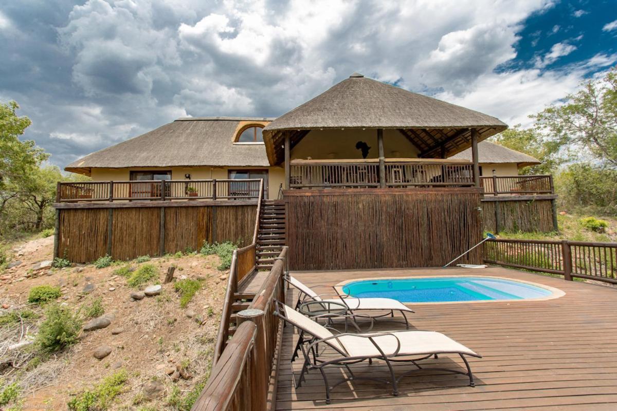 Stunning Mountain Views From A 3-Bedroom Home With Pool Hoedspruit Exterior foto